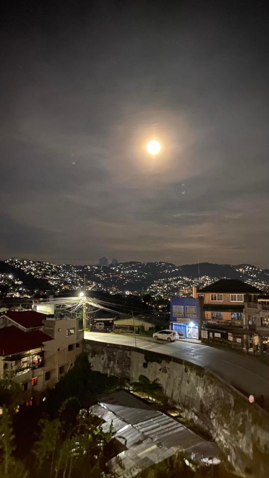 Misty Hills Aparthotel Baguio City Buitenkant foto