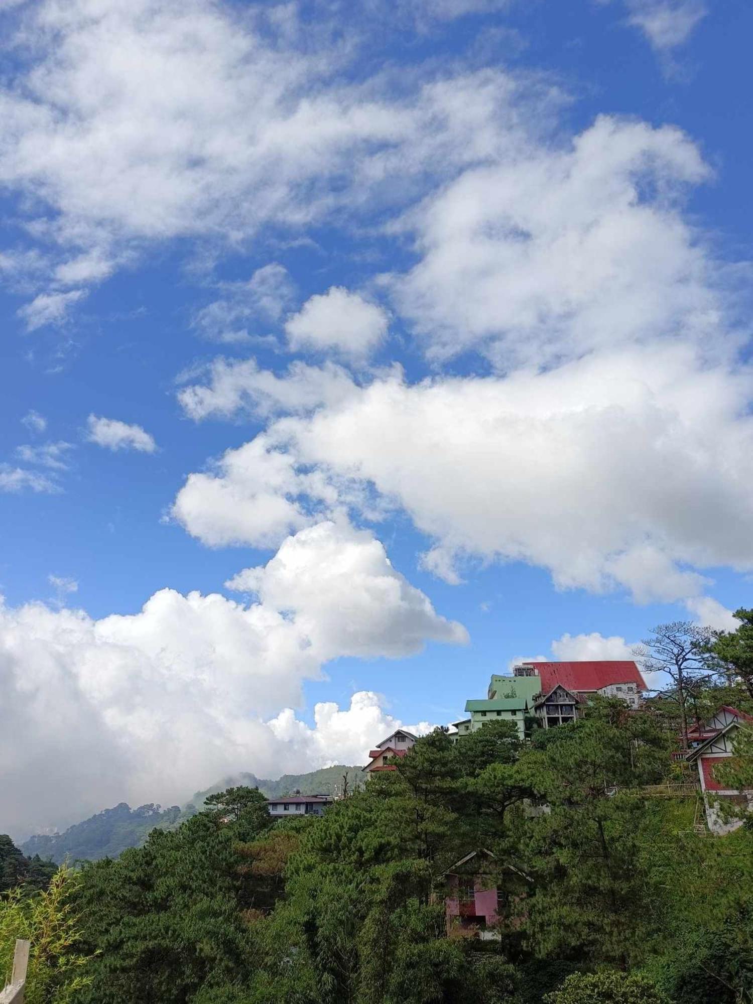 Misty Hills Aparthotel Baguio City Buitenkant foto