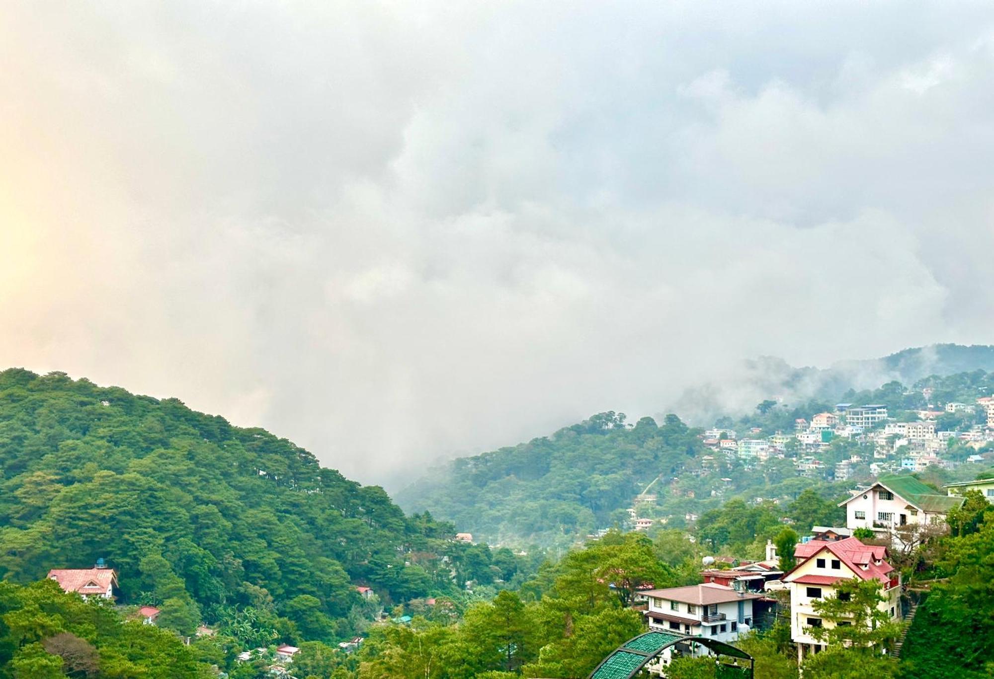 Misty Hills Aparthotel Baguio City Buitenkant foto